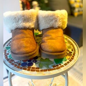 Uggs Low cut boots